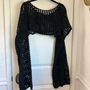 Cropped crochet cover up